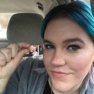 Meet your Posher, Cassie